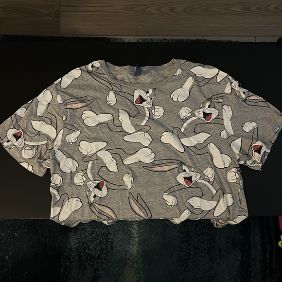 H&M Divided Looney Tunes Bugs Bunny Short Sleeve T - Shirt Size L - Picture 2 of 3